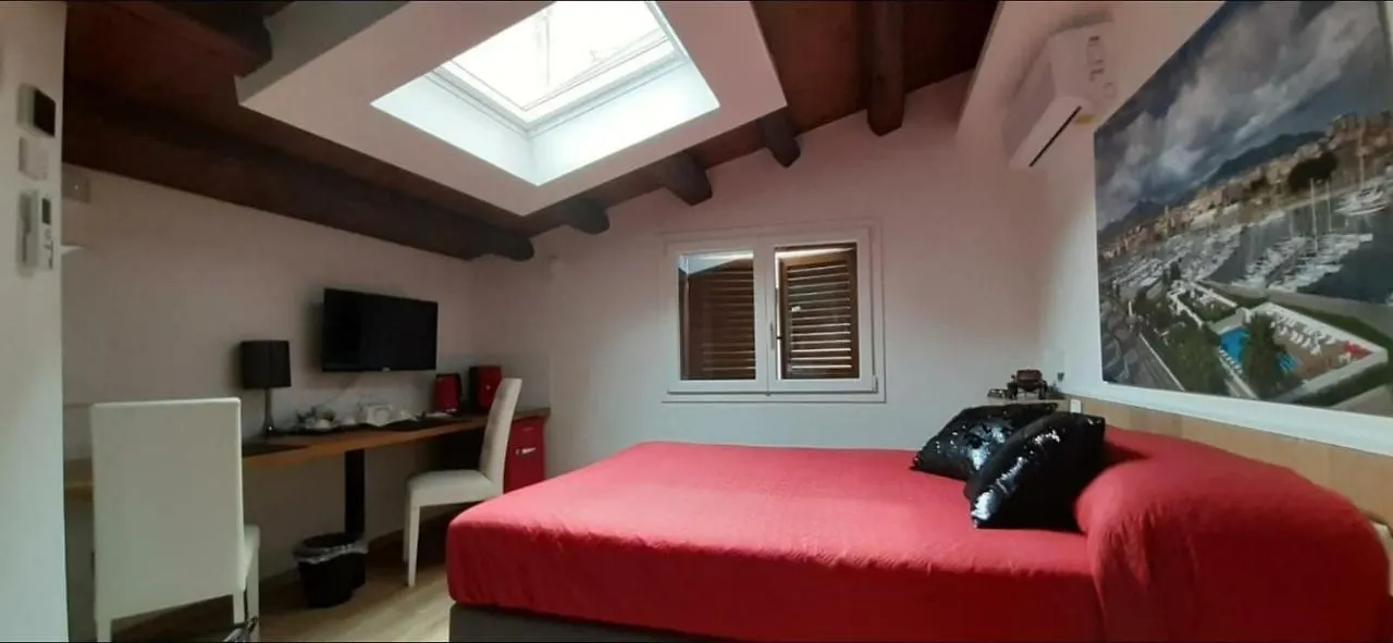 San Francesco Rooms And Apartment With Terrace In Palermo Locazione Turistica Bed & Breakfast