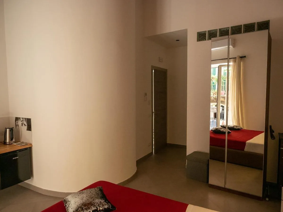 Bed & Breakfast San Francesco Rooms And Apartment With Terrace In Palermo Locazione Turistica