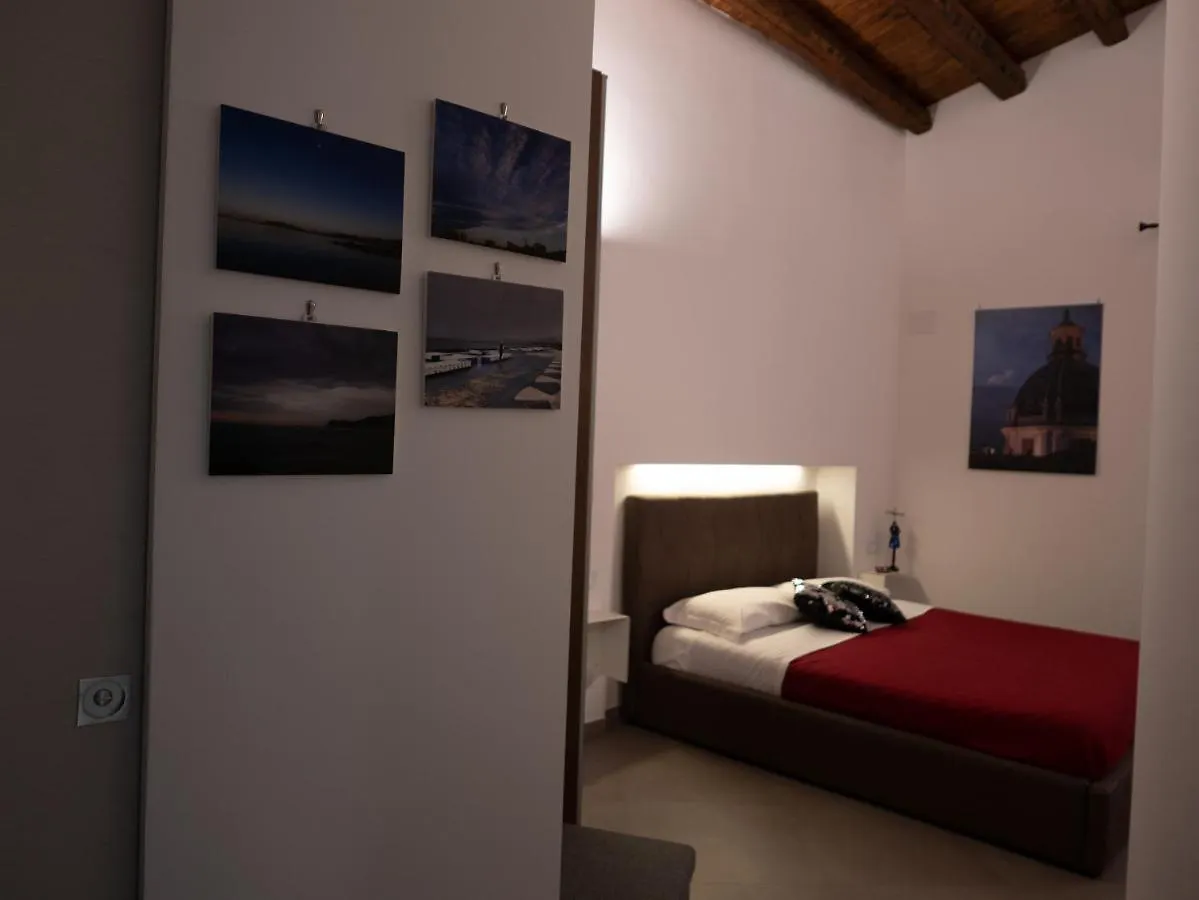 San Francesco Rooms And Apartment With Terrace In Palermo Locazione Turistica 2*,