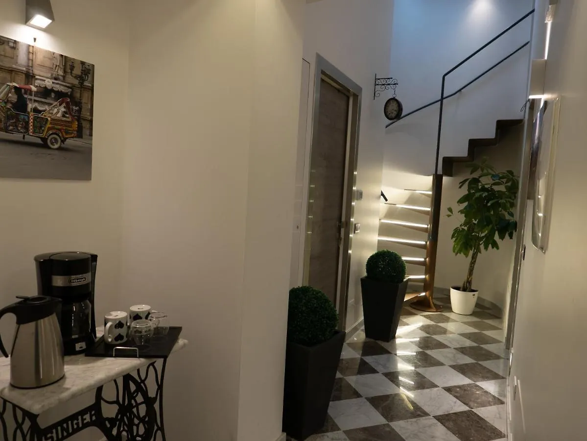 San Francesco Rooms And Apartment With Terrace In Palermo Locazione Turistica Bed & Breakfast